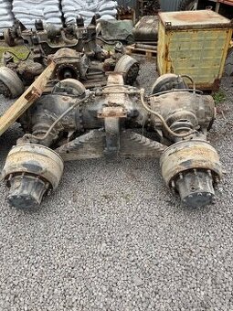 Tatra 148 dvojča zadná náprava