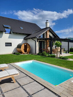 Na predaj novostavba rozmerného rodinného domu v Trenčianske