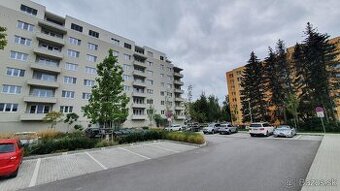 Parkovacie státie vonkajšie - Zelené Vlčince