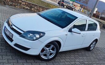 OPEL ASTRA H 1.7 CDTI 59KW 189 000KM