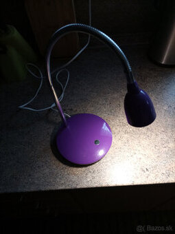 Predám stolovú lampu