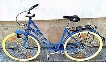 Klasický bicykel s 28 kolesami a jedným prevodom