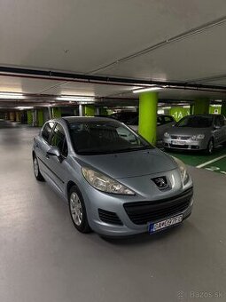 85600km. PEUGEOT 207 1.4 54kw kúp. v SR 1/2011