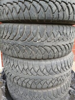 Zimné 215/60 r16