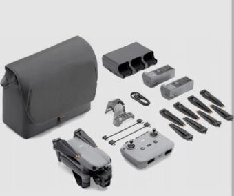 Dron DJI Air 3 Fly More Combo (DJI RC-N2)