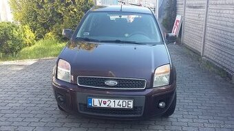 FORD FUSION 1.4i 2010