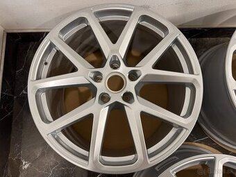 originál kolesa r21 5x130 Porsche Panamera 976