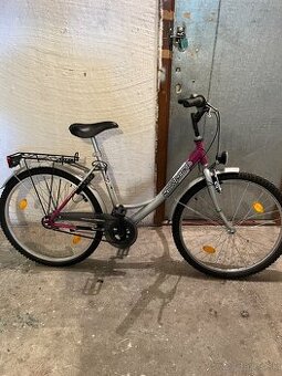 Dievčenský bicykel
