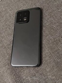 Xiaomi 13 ( vlajková loď)