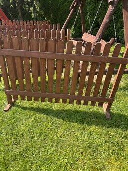 Predám drevené zábradlie 4ks