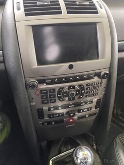 Autorádio s navigáciou Peugeot 407
