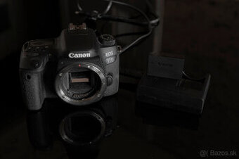 Canon EOS77D