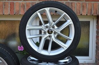 5x112 R18 Letna sada Original Audi A5 + 245/40 R18 Hankook