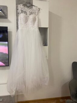 Svadobné šaty
