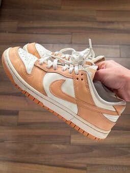 Nike dunk low harvest moon