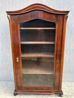 Starožitná vitrína / knižnica