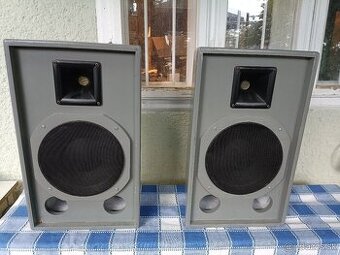 skelety pre 10" bass a 1" driver