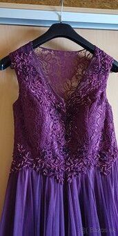 Dlhé spoločenské šaty