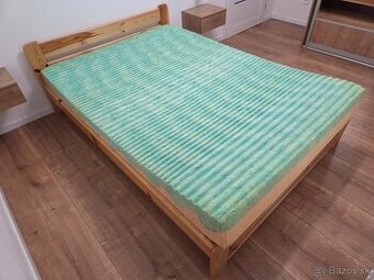 Predam zachovalu postel