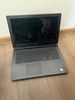 Notebook - Dell Inspiron 15 - 7577