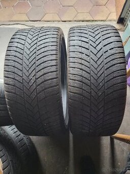 245/40r19 98V BRIDGESTONE BLIZZAK LM005