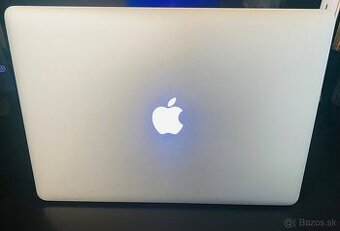 MacBook Pro 15” Retina i7 / 16GB RAM / 500GB SSD