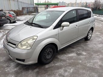 Toyota Corolla Verso, 2.2 diesel, 7 miest