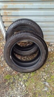 Dve pneumatiky Continental 225/50 R16 zimné
