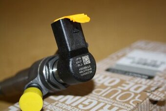 RENAULT OPEL 2.3 DCI VSTREKOVACE CONTINENTAL 166000372R

 