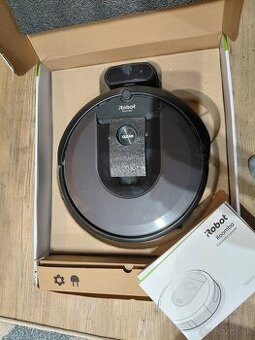 Robotický vysávač Roomba i7