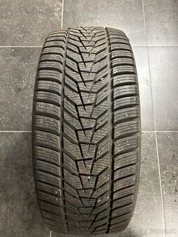 Pneumatiky Hankook Winter icept evo3 255/45 R20