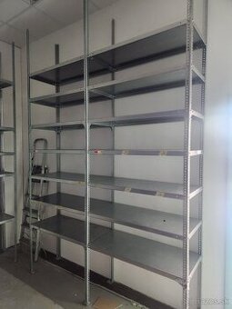 KOVOVÉ REGÁLY – rôzne rozmery