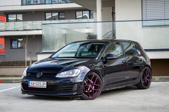 Volkswagen Golf MK7 1.4TSI 90kw MT/6 2013