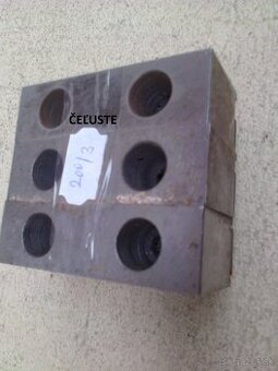 200/3 mäkké čeľuste do skľučovadla.