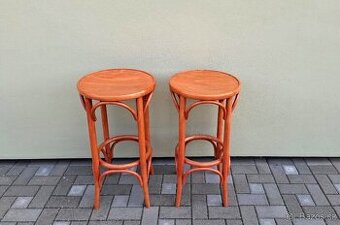 Barové stoličky TON