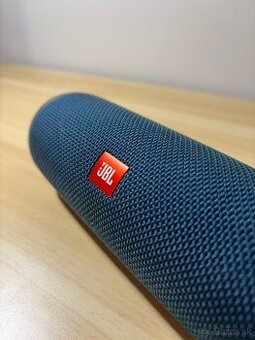 JBL Flip 5