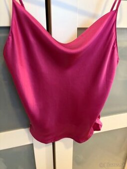 Intimissimi hodvábny crop top veľkosť M