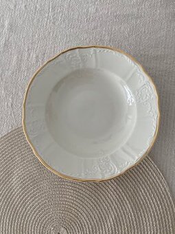 Staré porcelánové taniere Bernadotte