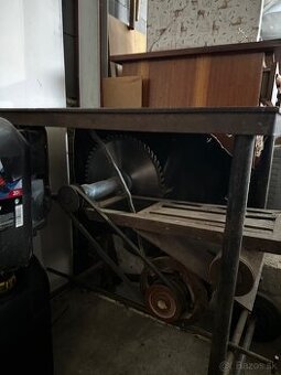 Predám stredne veľký cinkulár