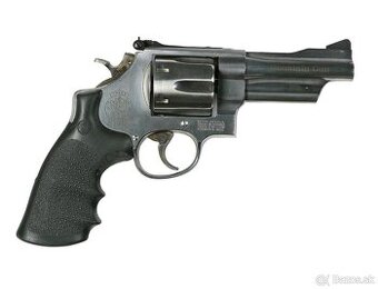 Smith & Wesson 625-6, kaliber 45 Colt