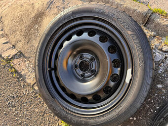 Komplet. kol. s let. pneu 215/45 R16 ideál. na FABIU 3 ainé