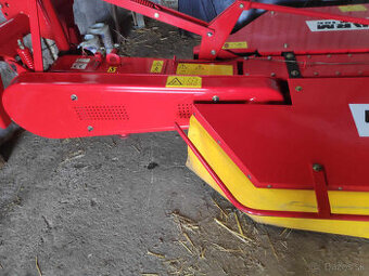 ŽTR 185 V SUPROVNIM STAVU,AGROSTROJ PELHŘIMOV