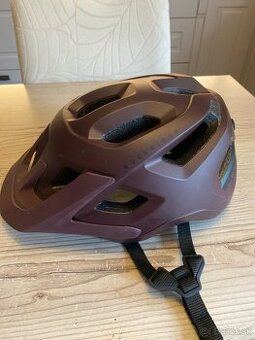 Rockrider cyklisticka prilba
