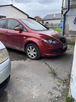 Rozpredám Seat Altea