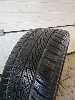 1 kus GoodYear Ultra Grip8 Perfromance 285/45 R20