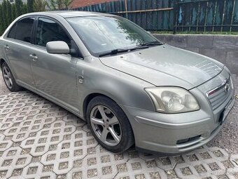 Predám Toyota Avensis T25 2.0 D
