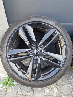 5x114,3 r19 kolesa ford mustang disky alu 19 elektrony 255 4