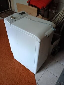 Predám práčku Electrolux na náhradné diely
