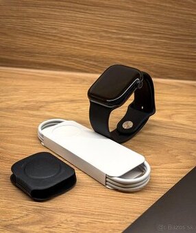 Apple Watch 10 46mm Jet Black - nové, nepoužívané