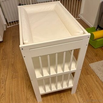 Prebaľovací pult / stôl Gulliver aj s podložkou